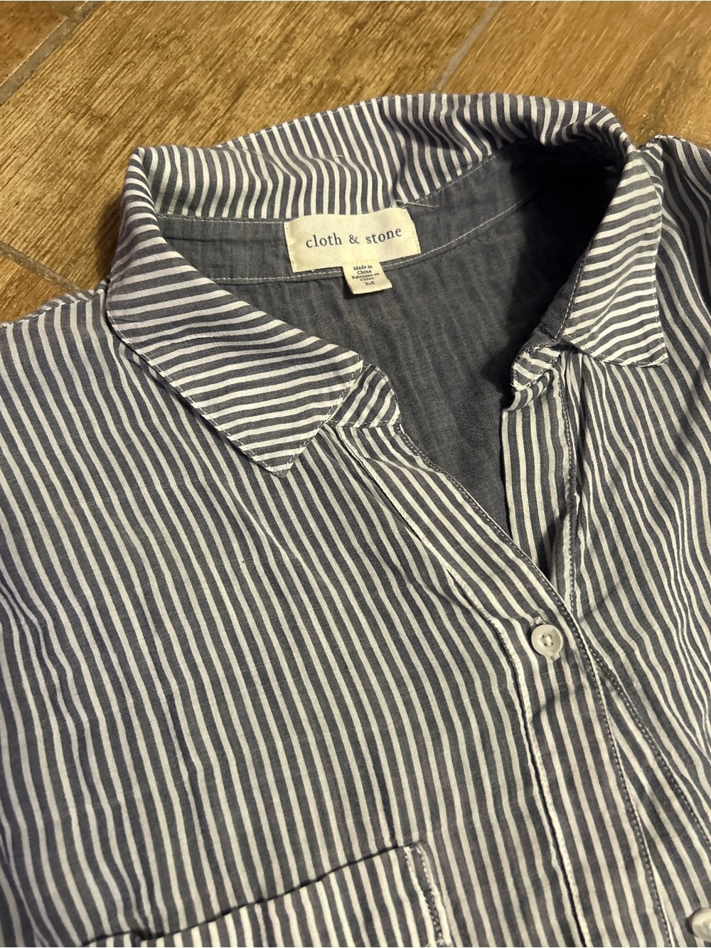Cloth & Stone Navy and White Striped Casual Button-Down Shirt